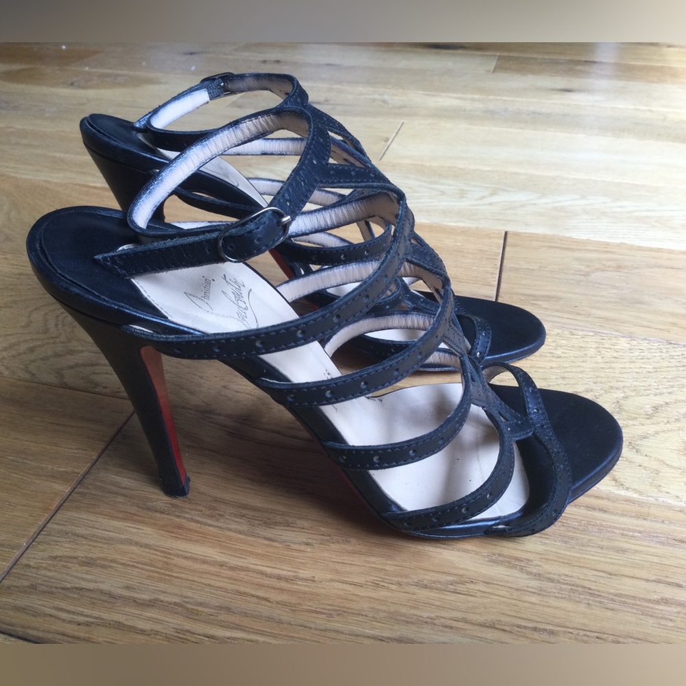 Great Louboutin heeled sandals - Picture 2 of 7